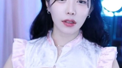 ㅂㄹ가 다 드러난 처자